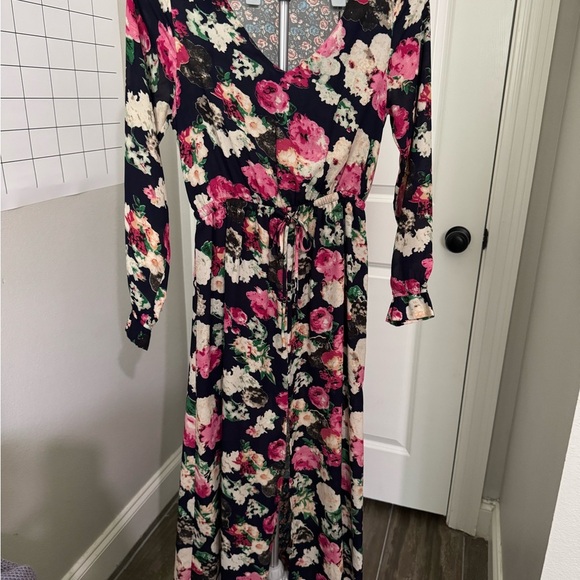 Umgee Pink and Navy Long Sleeve V-Neck sheer Sundress - Picture 1 of 10